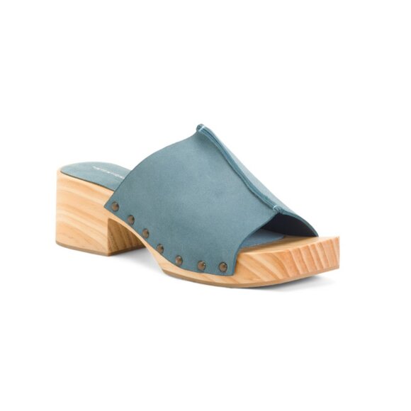 INTENTIONALLY BLANK Blue Made In Spain Suede Ps I Love You Clogs
